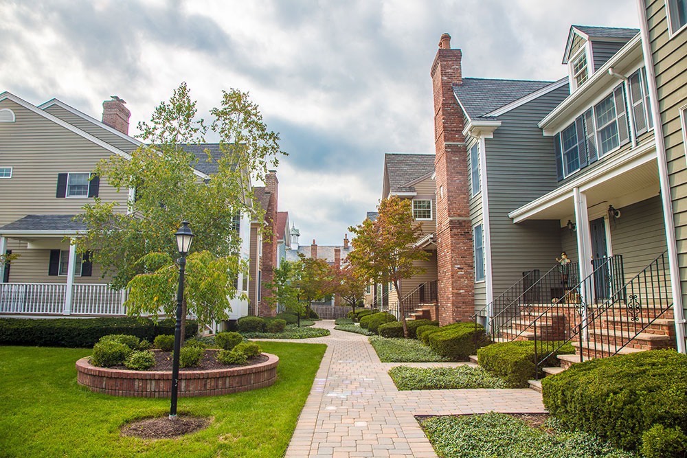 Community living walkway