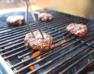 HOA Grilling Safety: Memorial Day Weekend 2021